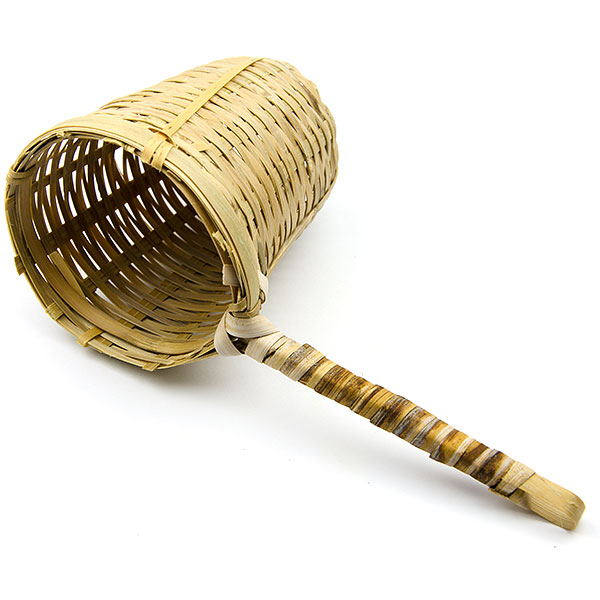 Bambusové sitko na sypaný čaj
